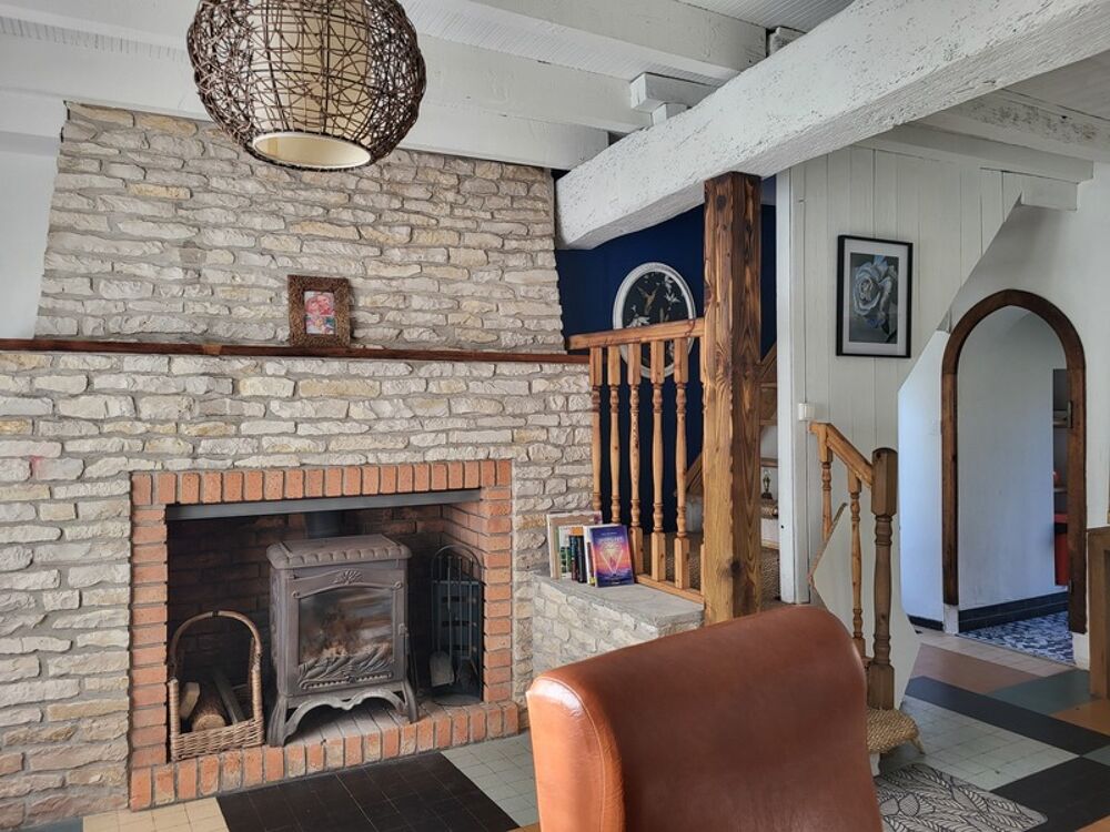 Vente Maison Maison à vendre 4 pièces SAINT JOUIN DE MARNES (79) Terrain 318 m² Saint jouin de marnes
