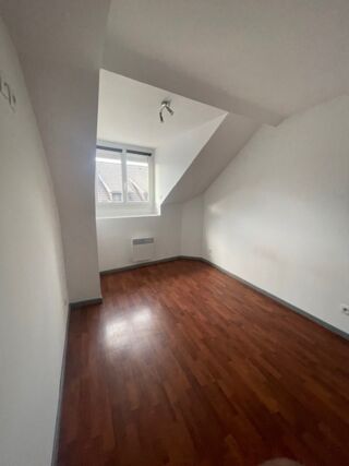  Immeuble � vendre 15 + pi�ces 800 m�