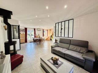  Propri�t�/ch�teau � vendre 7 pi�ces 139 m�