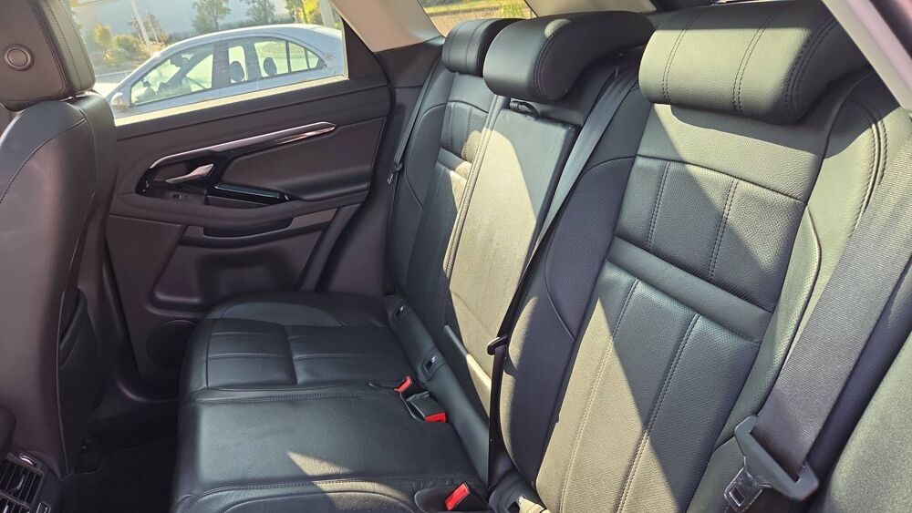 Range Rover Evoque 2.0 D150 BVA9 R-Dynamic SE - Automatique 2019 occasion 83980 Le Lavandou