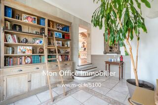  Propriété/château à vendre 5 pièces 205 m²