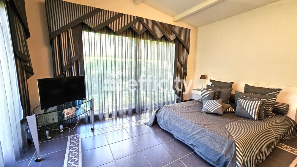 à vendre  Maison Saint-Romain-au-Mont-d'Or (69270)
