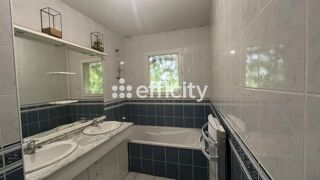  Maison � vendre 5 pi�ces 110 m�