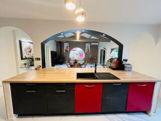  Maison � vendre 10 pi�ces 228 m�