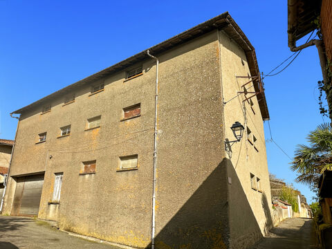B&acirc;timent industriel – Ancien silo &agrave; grains de 1949 – 500 m2 sur plusieurs niveaux 45000 32320 Bassoues