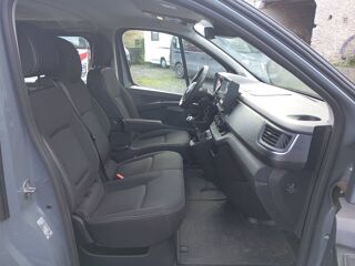 Primastar Combi L2H1 3.0t 9 places 2.0 dCi 150 N-Connecta - Garantie c 2024 occasion 14330 Tournieres