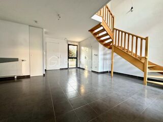  Duplex/triplex à vendre 3 pièces 68 m²
