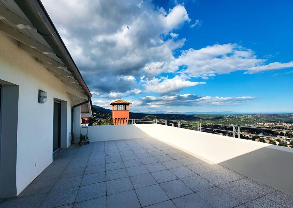 Magnifique T4 en duplex de 71 m² avec terrasse et vue panoramique exceptionnelle de 34 m²