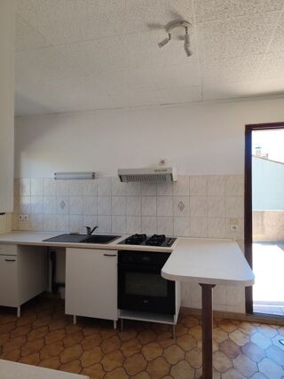  Appartement à louer 4 pièces 60 m²