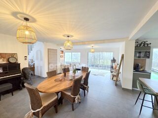  Maison  vendre 6 pices 160 m