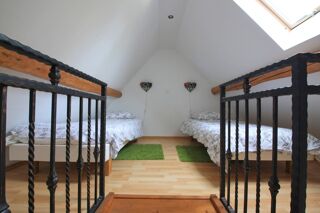  Proprit/chteau  vendre 11 pices 270 m