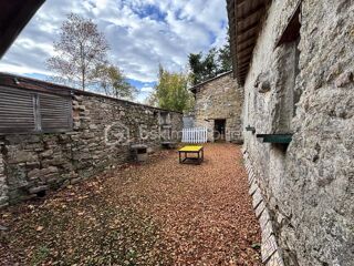  Immeuble à vendre 3 pièces 115 m²