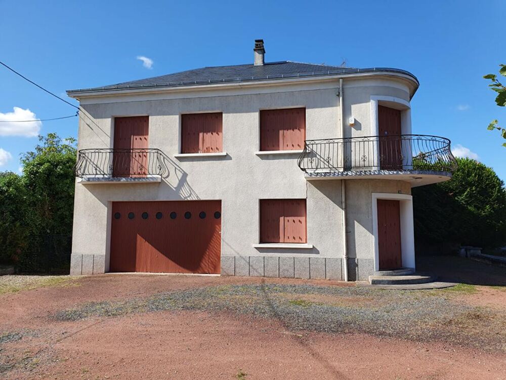 Vente Maison Maison  6 pièce(s) 210 m2 + Garage  sur terrain de 600 m2 Chateauroux