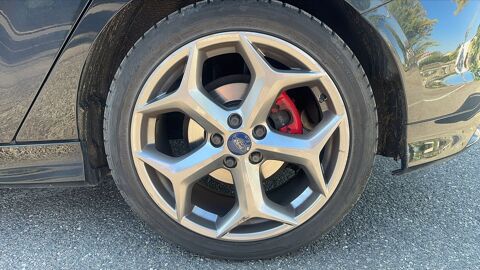 Focus 2.0 EcoBoost 250 ST 2014 occasion 38300 Bourgoin Jallieu