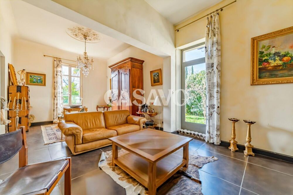 � vendre  Propri�t�/ch�teau Raphele Les Arles (13280)