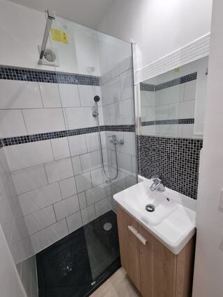  Immeuble � vendre 4 pi�ces 75 m�