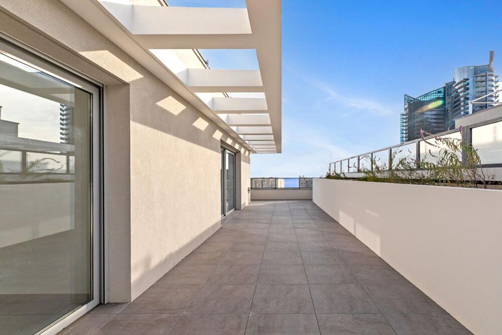 BEAUSOLEIL PENTHOUSE D'EXCEPTION AVEC VUE MER ET MONACO