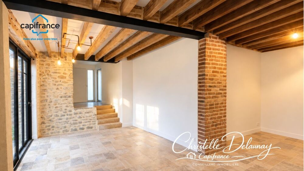 ? Maison de charme  100 m²  Hyper centre de Laval  Cour & terrasse