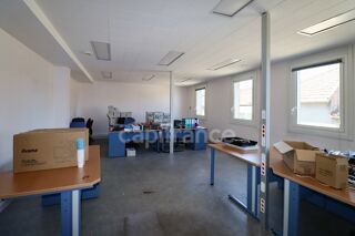  Immeuble  vendre 1 pice 170 m