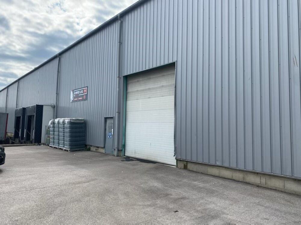   À Louer : Bâtiment d'Activité à Chalon Nord - Opportunité Exceptionnelle 