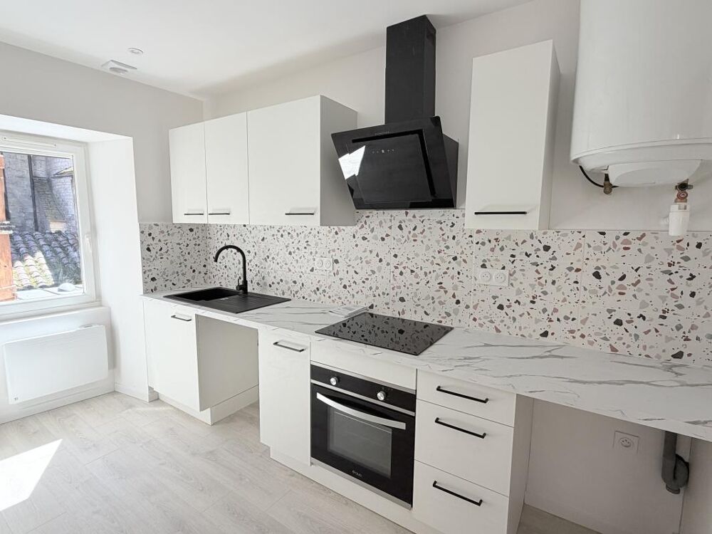 Location Appartement A LOUER TRE JOLI TYPE 2 CENTRE DE VILLENEUVE Villeneuve