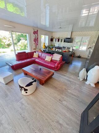  Maison � vendre 8 pi�ces 222 m�