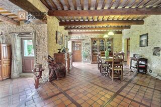  Propriété/château à vendre 9 pièces 331 m²