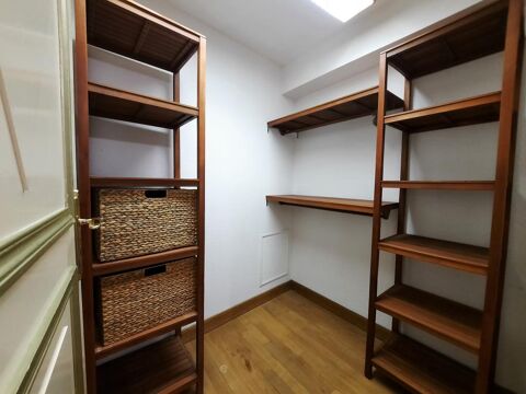  Appartement � louer 7 pi�ces 190 m� Moulins