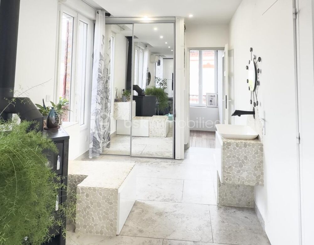 ? Maison de caractère  160 m² rénovés avec goût  Centre historique de Nemours
