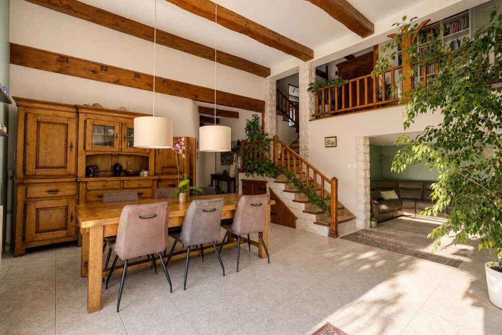 Vente Maison Maison familiale de 170 m² avec piscine à Primarette Primarette