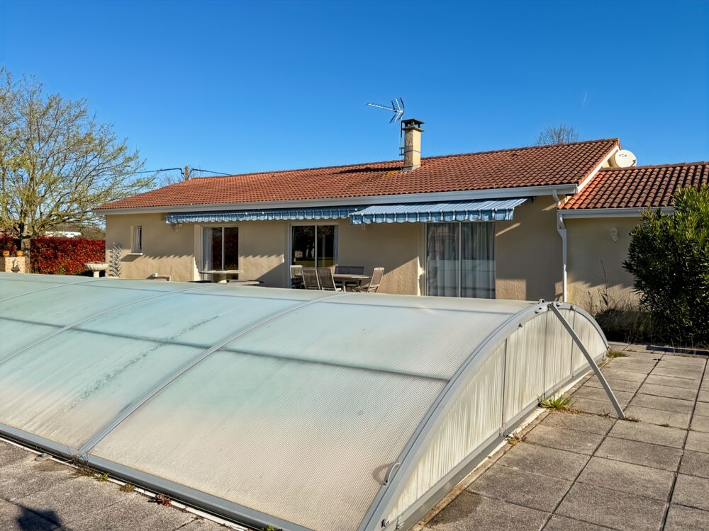 Vente Maison Maison à vendre 5 pièces CASTELNAU MAGNOAC (65) - 142 m2 avec piscine - 4263 m2 de terrain Castelnau magnoac