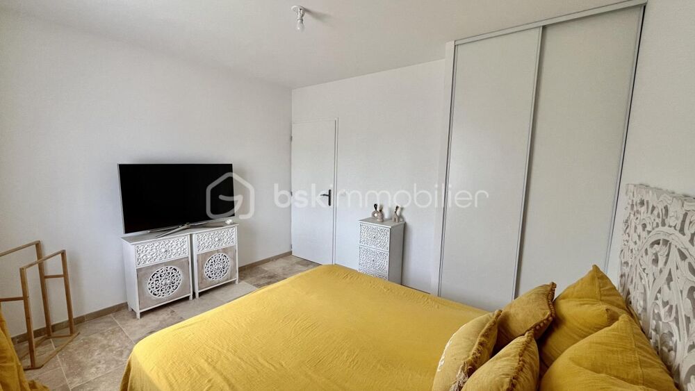 Vente Maison VIDAUBAN – Maison de 2025 de 92 m2 avec 3 chambres, vendue meublée et équipée – Prestations haut de gamme Vidauban