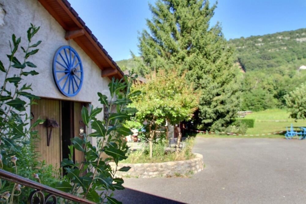 Maison Saint Pierre De Curtille-3 pièces- 82.50 m2-2 chambres -Parcelle 1000