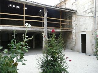  Immeuble � vendre 14 pi�ces 280 m�