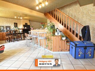  Maison  vendre 7 pices 210 m