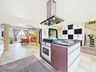  Maison � vendre 6 pi�ces 170 m�