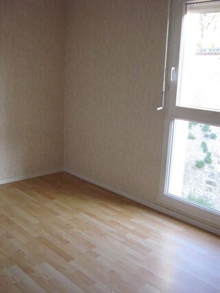  Appartement à louer 2 pièces 46 m²
