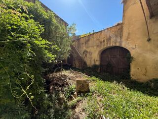  Maison à vendre 15 + pièces 460 m²