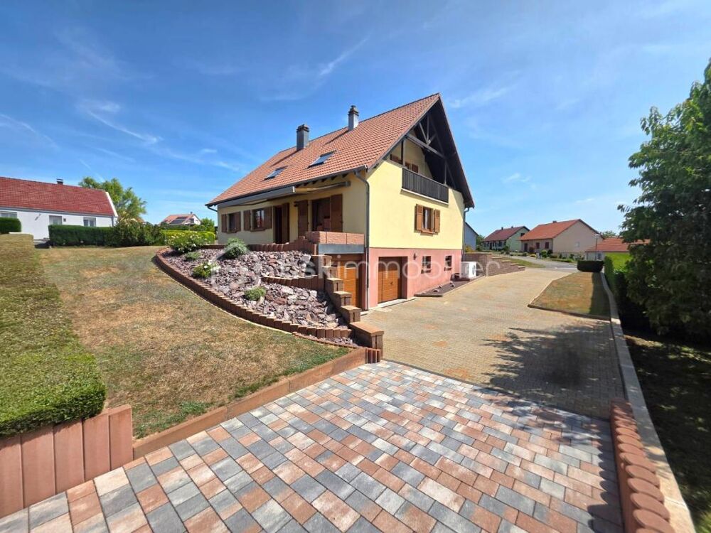 Maison spacieuse de 180 m² située dans un cadre verdoyant et paisible