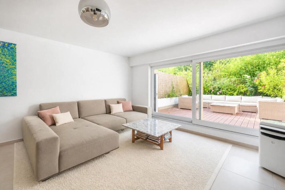 Appartement duplex de 4 pièces de 98 m² à Ville-d'Avray