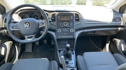 M&eacute;gane IV 1.2 TCe 100 Life - Premi&egrave;re main Entretien constructeur 2016 occasion 49400 Saumur