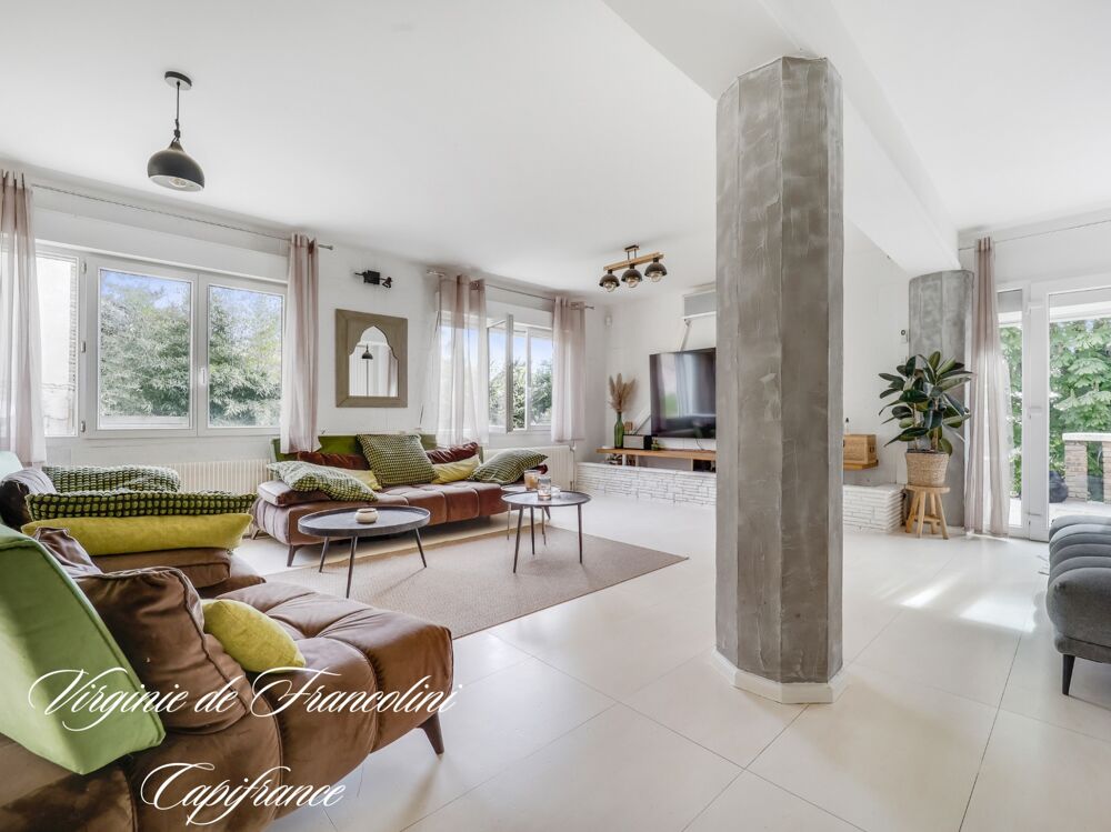 Vente Maison Centre-ville-Coteaux-A vendre belle maison 250 m²-Parcelle 970 m² -6 chambres - Piscine,3 terrasses, dépendance, jardin, garage Champigny sur marne