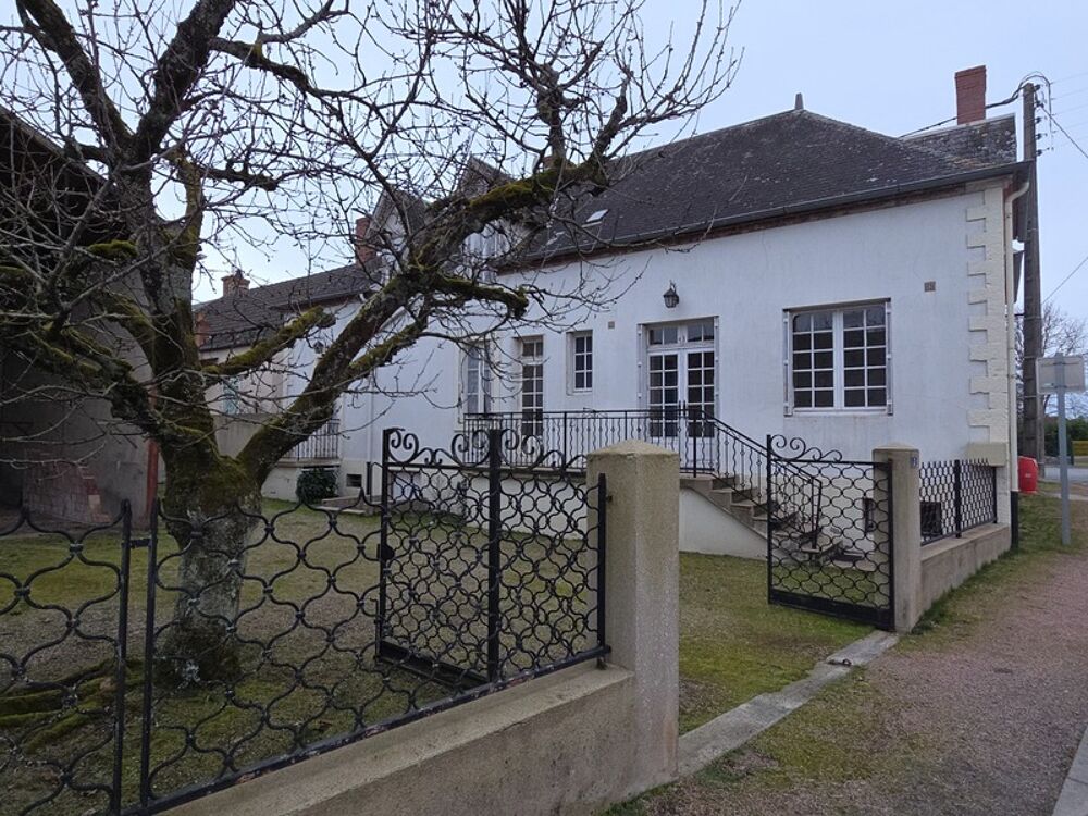 Maison à vendre 13 pièces à THIEL SUR ACOLIN (03)
