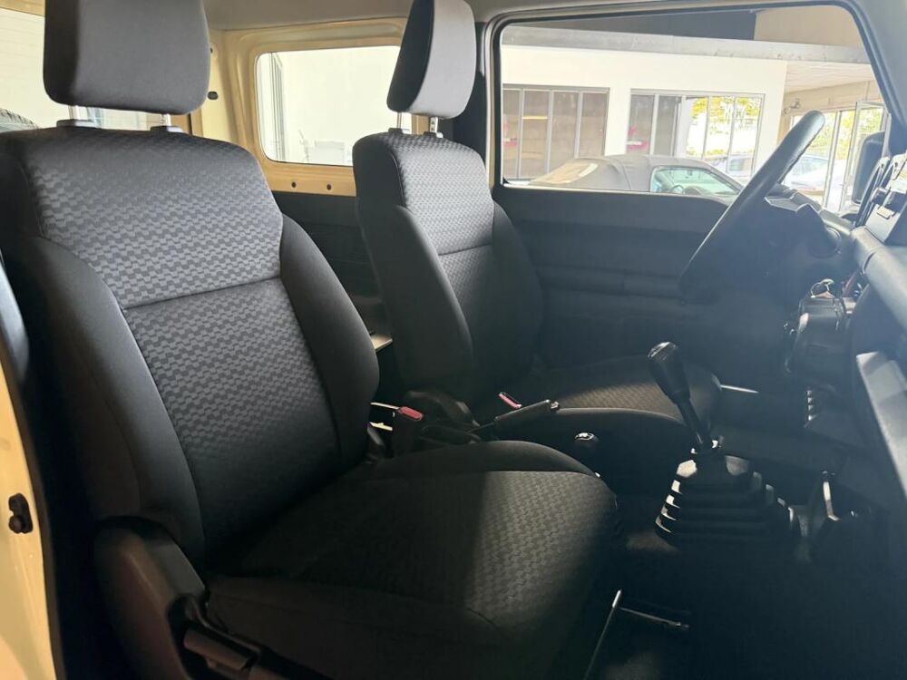 Jimny 2 AllGrip Pro 1.5 VVT 16V 4WD 102 cv PRIVILEGE 2021 occasion 85190 Venansault