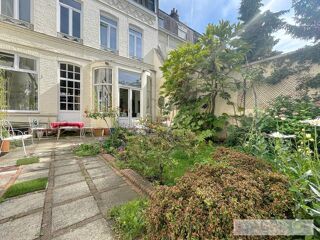  Maison à vendre 10 pièces 318 m²