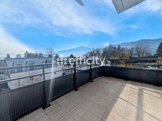  Appartement  vendre 4 pices 77 m