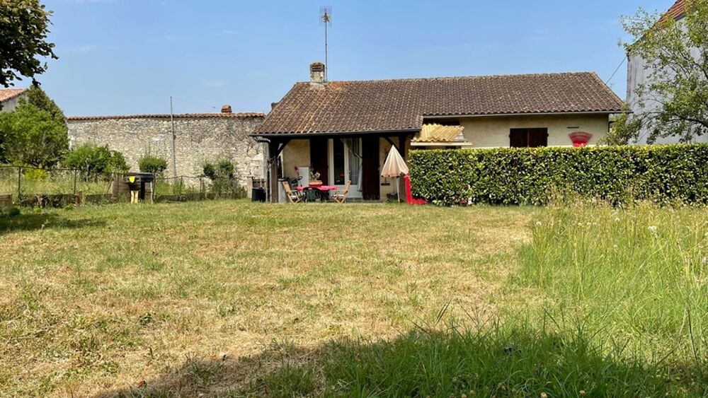 Dpt Dordogne (24), à vendre proche de BERGERAC maison P4