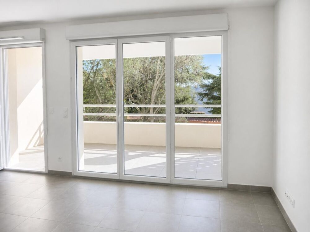 T3 avec balcon et parking à MARSEILLE