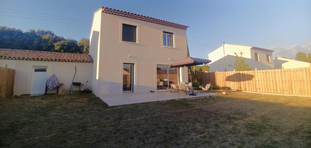 Location Villa La Motte d'Aigues : Villa neuve T4 avec garage à Louer La motte d aigues