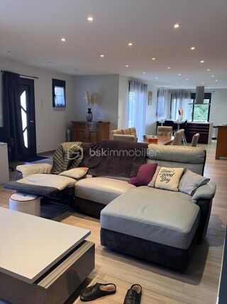  Villa � vendre 7 pi�ces 185 m�